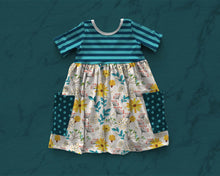 Load image into Gallery viewer, Summertime flowers with options by Nina - 2-5 day turnaround - Order by 1/2 yard; Description of bases below